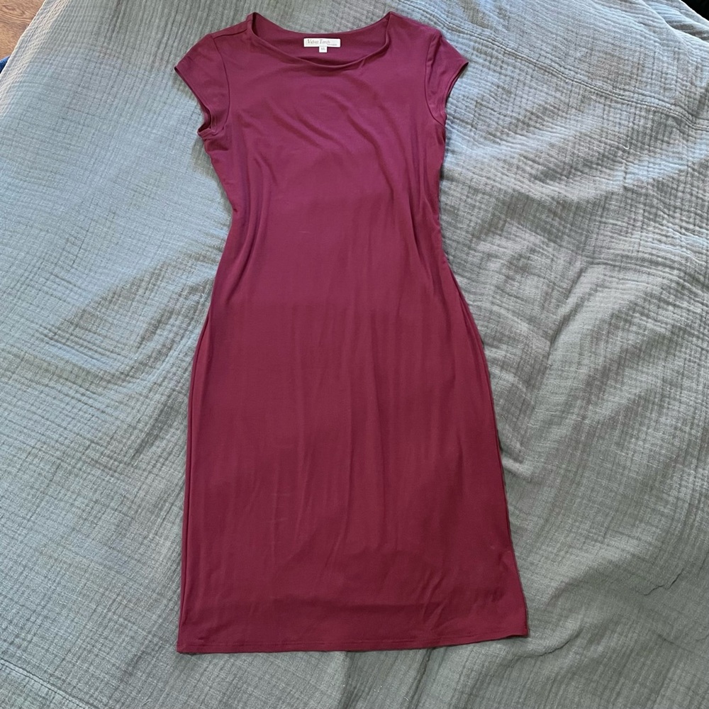 Midi Bodycon with Cap Sleeves in Burgundy